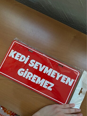 KEDİLİ PANO