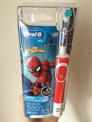 Beden Braun Oral B Spiderman çocuk şarjlı diş fırçası