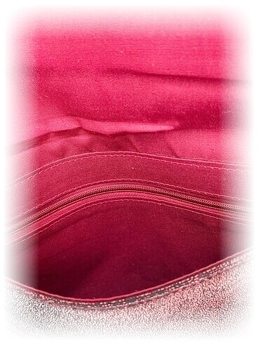 Beden PreLoved Clutch / Portföy %70 İndirimli.