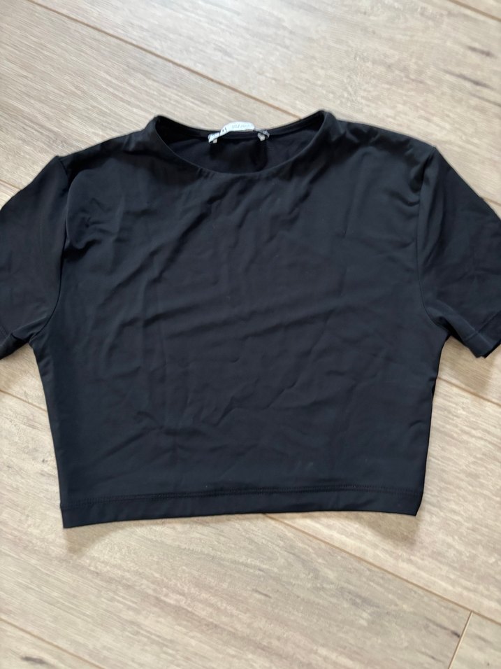 h&m siyah crop top s beden - Görsel 3