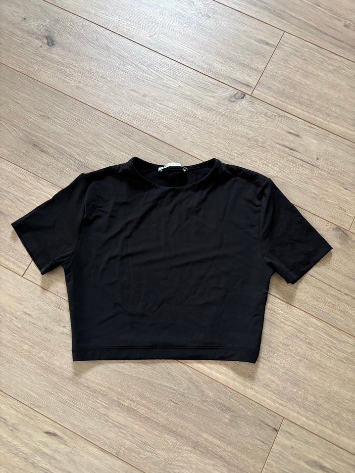 h&m siyah crop top s beden - Görsel 2