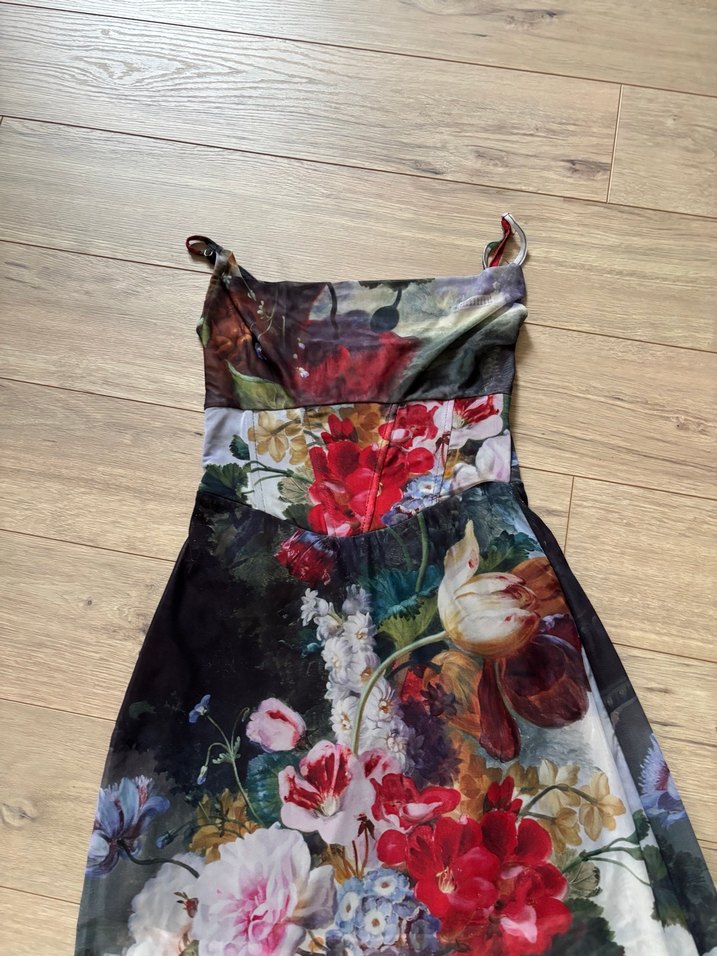 stradivarius çiçek desenli tül elbise - Görsel 4