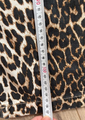 Leopar Desenli Kot Pantolon Standart Bel Düz Paça - Görsel 7