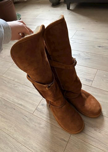 Ugg 40