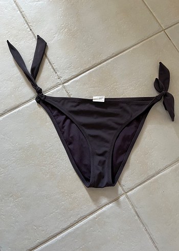 calzedonia m beden bikini altı