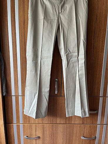 36 Beden beymen 36 beden bej rengi kumaş pantolon