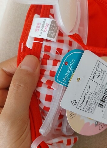 5 Yaş Beden kırmızı Renk Lc waikiki bikini