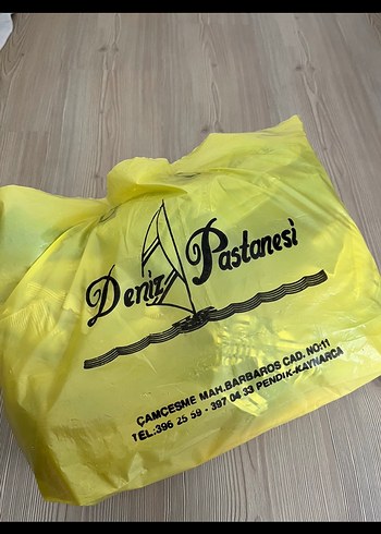 LC Waikiki Uzun Kollu Boğazlı Erkek Çocuk Triko Tişört