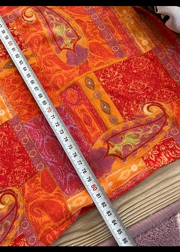 V Yakalı, Salaş pareo - Görsel 3