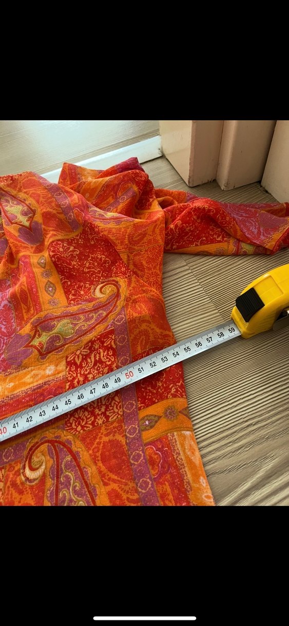 V Yakalı, Salaş pareo - Görsel 4