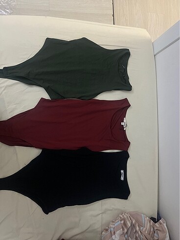 Halter yaka body