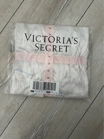Victoria s Secret Victoria secret bride pijama takımı