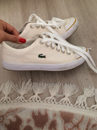 Orijinal lacoste