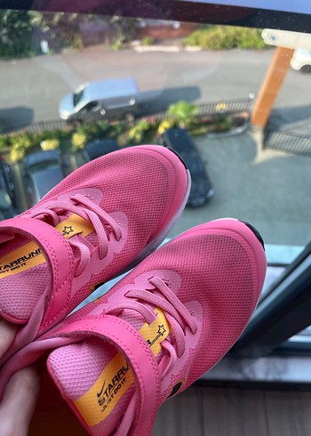 33 Beden Kız Çocuk Pembe Spor Ayakkabı