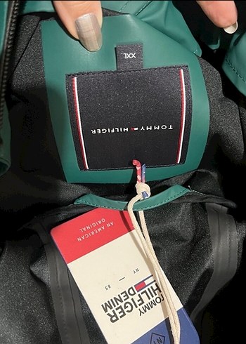Tommy hilfiger yağmurluk - Görsel 11