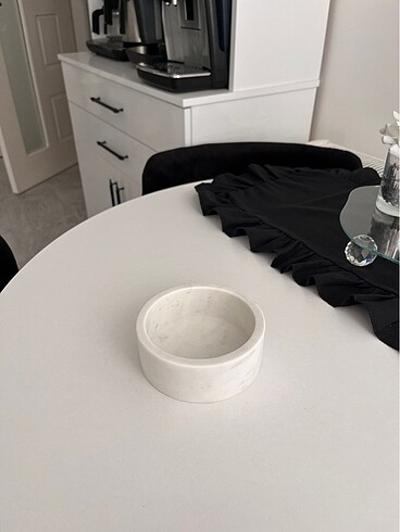 H&m home yuvarlak mermer