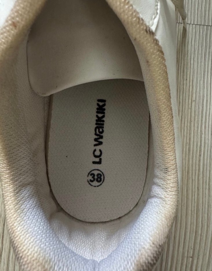 Beyaz Bağcıklı Kadın Spor Ayakkabı - Görsel 3