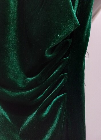 38 Beden zümrüt yeşili elbise