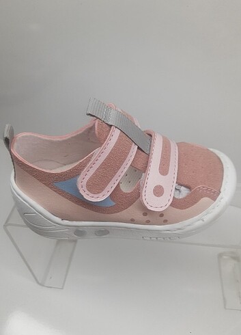 Spor sandalet