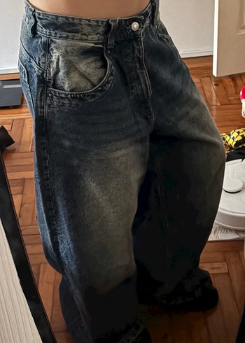 Bershka Mega Baggy Jean