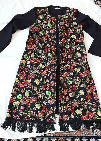 Çiçek Desenli Uzun düğmesiz ceket - Görsel 4