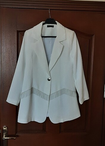 40 Beden beyaz Renk bayan blazer ceket