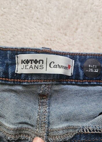 26 Beden Koton Jeans Carmen Şort 