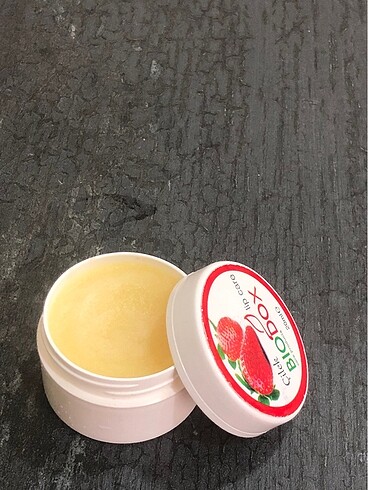  Beden Lipbalm