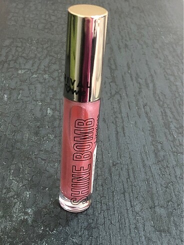  Beden Lipgloss