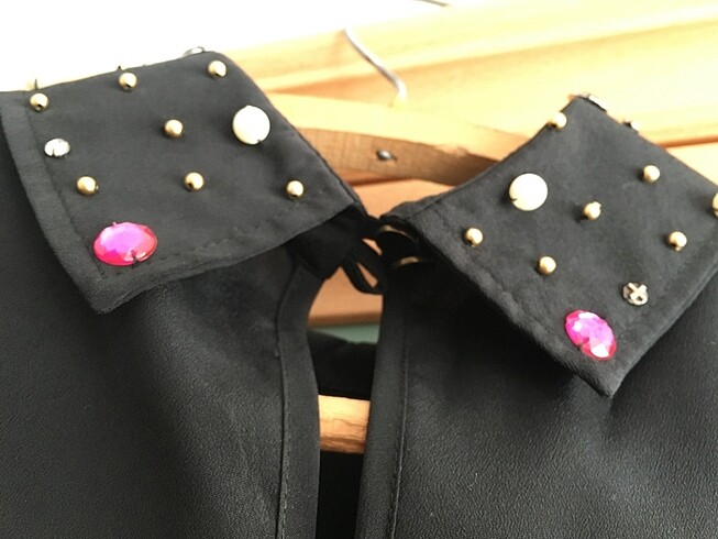 Taş detaylı bluz - Görsel 3