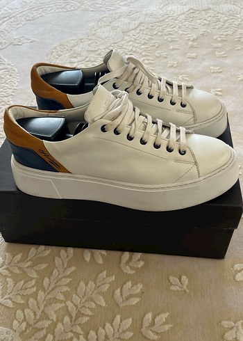 Gri Detaylı Beyaz Bağcıklı Erkek Spor Ayakkabı 41 academia - Görsel 2