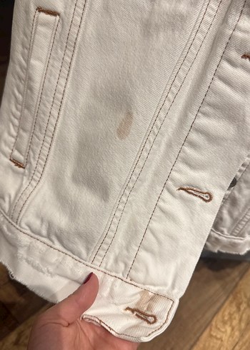 Düğmeli Beyaz Kadın Denim Ceket - Görsel 4