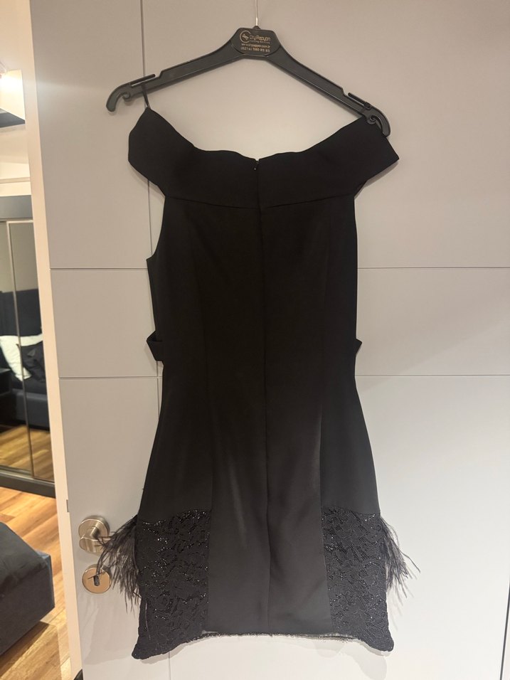 Kürk Detaylı Mini Siyah Straplez Elbise - Görsel 2