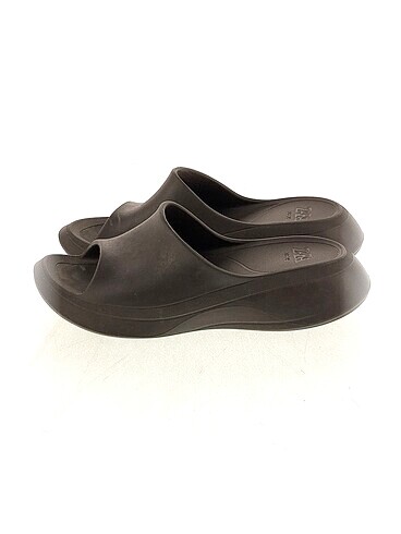 Zara Terlik %70 İndirimli.