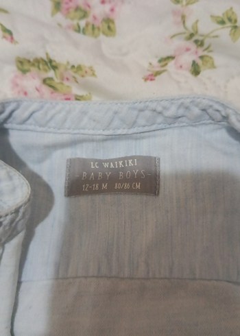 Erkek Çocuk Pamuklu Düğmeli Beyaz Gömlek - Görsel 3