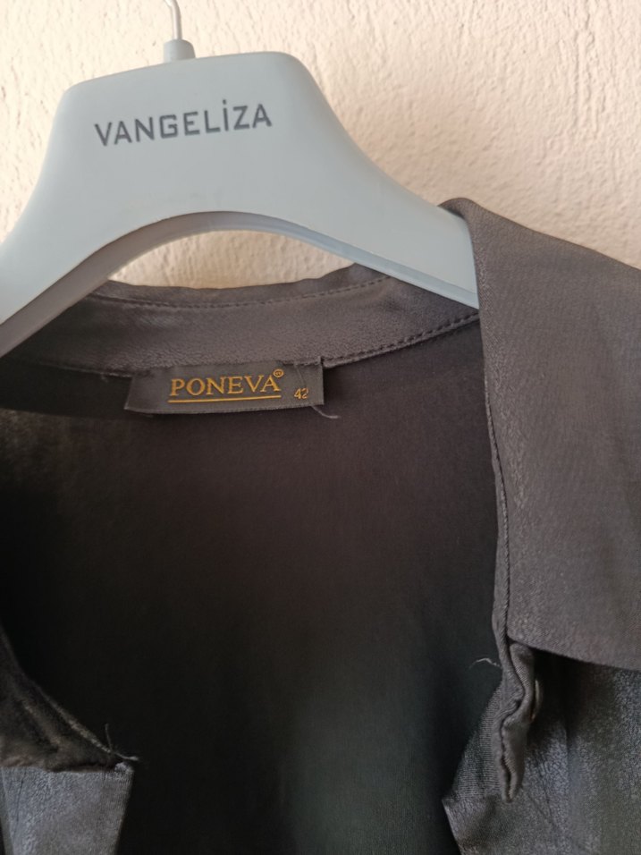 Siyah Deri Uzun Kollu Düğmeli Gömlek - Görsel 3