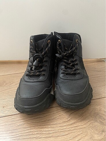 Zara Zara Çocuk bot
