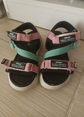 Vicco Vicco kız çocuk sandalet 
