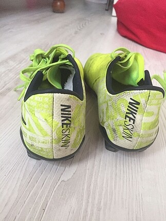 36 Beden Nike krampon