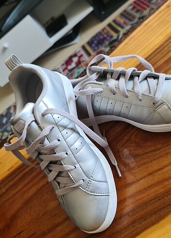 Orijinal adidas 38 numara
