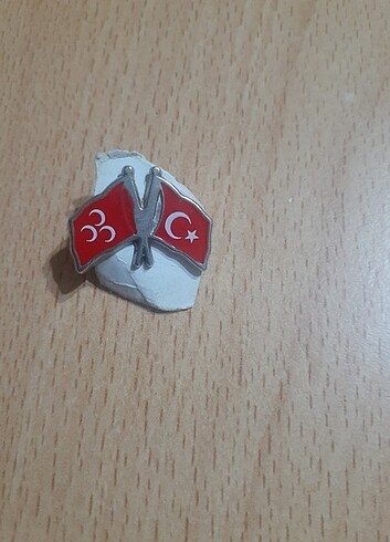 Diğer Türkiye bayrağı rozeti