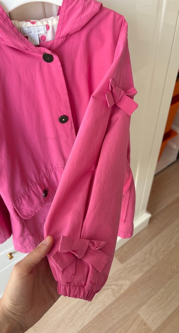 Kız Çocuk Pembe Kapüşonlu Düğmeli Yağmurluk - Görsel 4