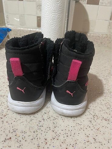 Puma Puma 22 numara çocuk bot