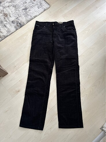 WRANGLER PANTOLON KADİFE 33-32