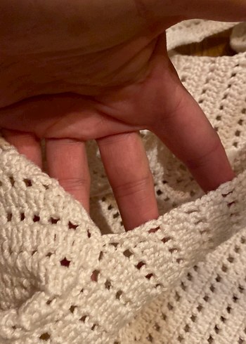 Kız Çocuk Bej Örgü Püsküllü Panço - Görsel 3