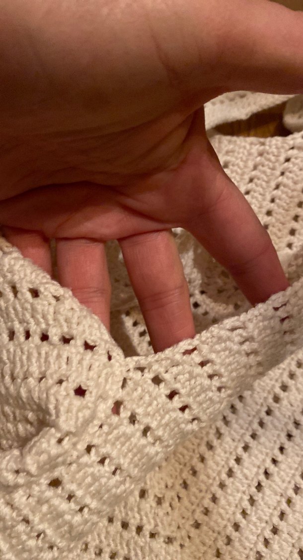 Kız Çocuk Bej Örgü Püsküllü Panço - Görsel 3