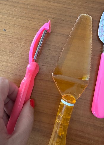 Beden Pastel Pembe Mutfak Kesme ve Soyma Seti