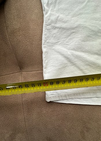  Beden beyaz Renk Bir adet yastık kılıfı ve bir adet yastık midil fermuarlı