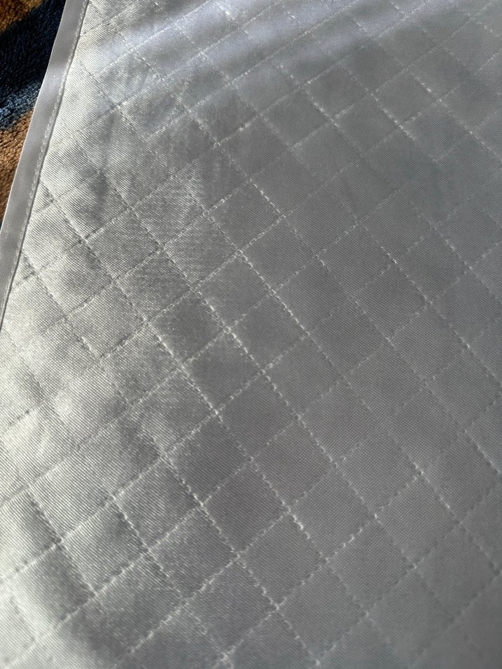 Baza örtüsü ya da dolap içi örtüsü olarak kullanılabilir - Görsel 2