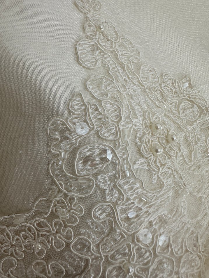 Beyaz Düz Desen Yatak Örtüsü - Görsel 3